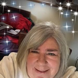 Meet your Posher, Lynn